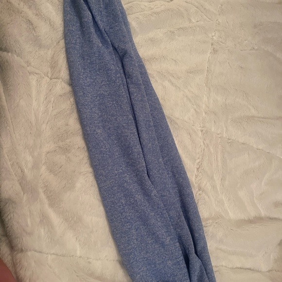 Infinity scarf - Picture 3 of 3